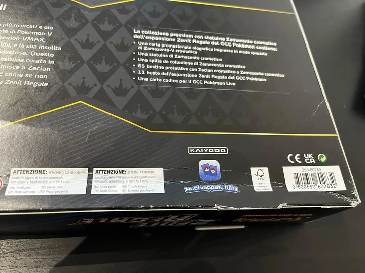 Pokémon TCG – Zenit Regale Zamazenta Cromatico Premium Collection (11 Buste) ITA